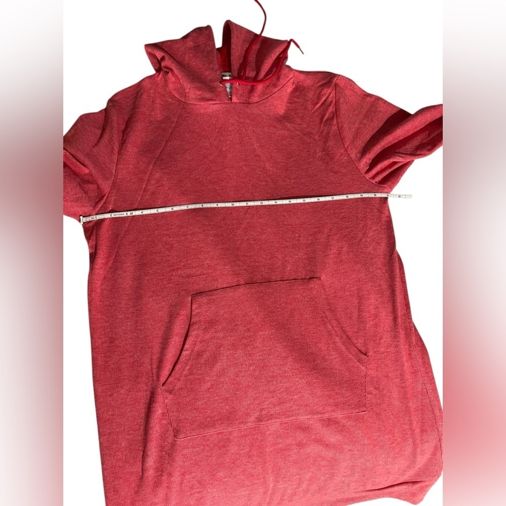 Casual and Lightweight Red Hooded Sweatshirt
Dress, size XL - Picture 7 of 15